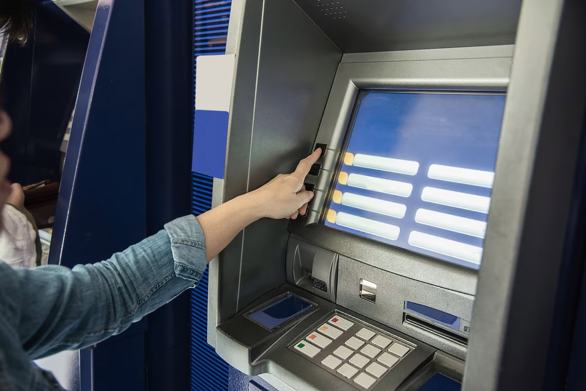 can i withdraw cash using upi from atm machine