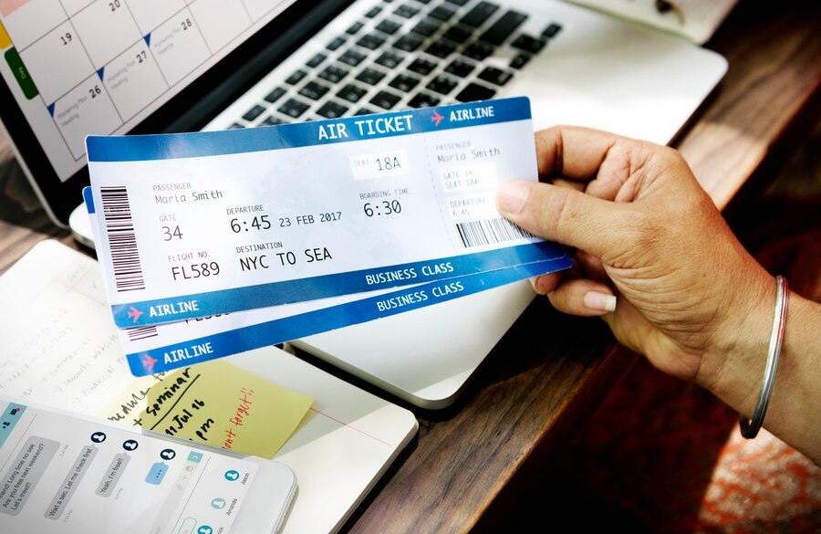 travel hacks plane tickets