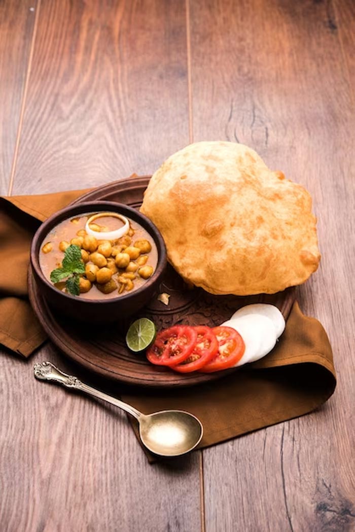 chole kachori