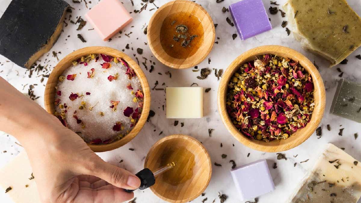 Essential Oils And Blends To Use For DIY Soap Making At Home