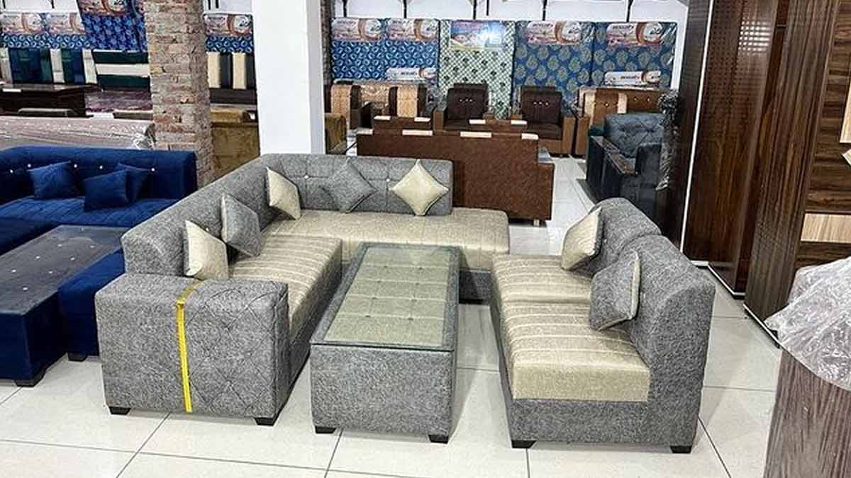 furniture markets