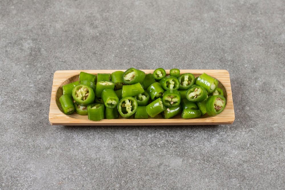 green chilli pickle mistakes in hindi ()