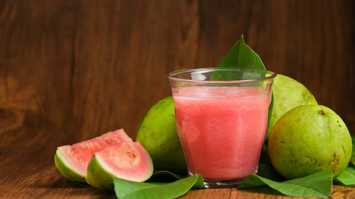 सर्दियां खत्म होने से पहले अमरूद से बनी इन रेसिपीज का लें मजा | guava  recipes for winter | HerZindagi