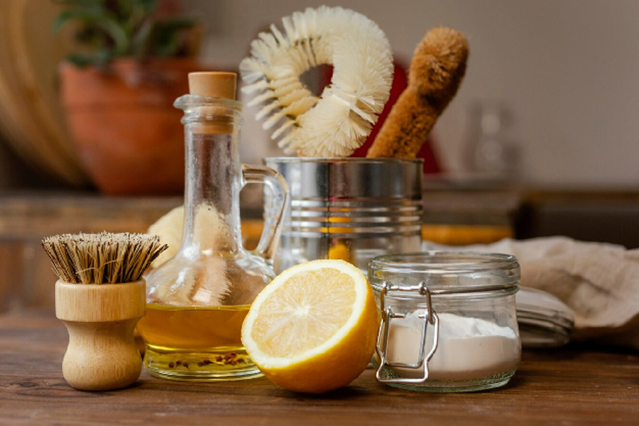 how to celan toilet seat with lemon