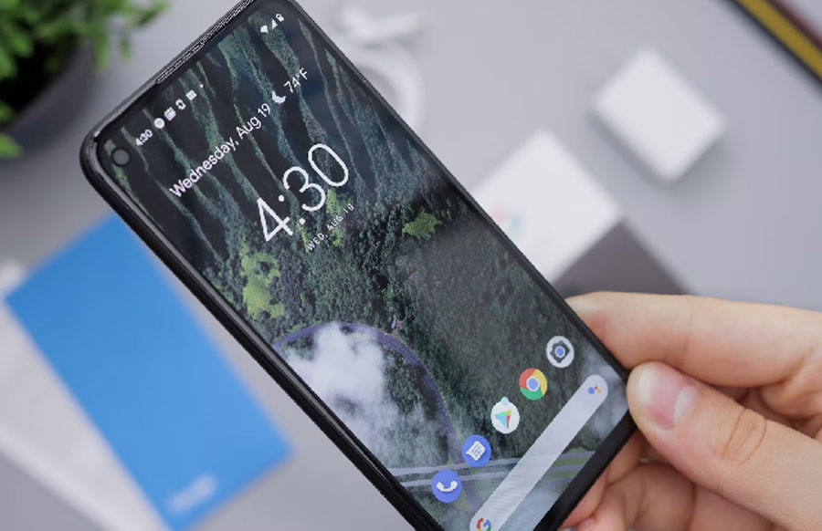 how to clean your phone internally