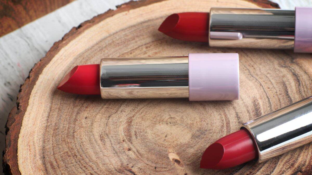 इन Insight Cosmetics Lipsticks को लाकर पूरे दिन टचअप को कहे अलविदा  