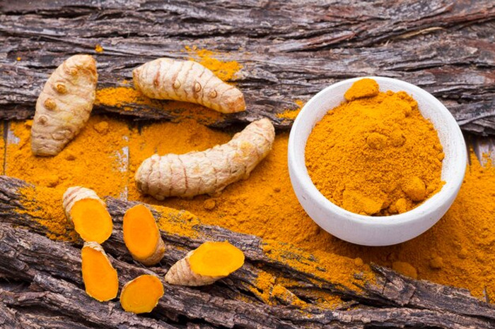 keeping turmeric under pillow benefits and significance