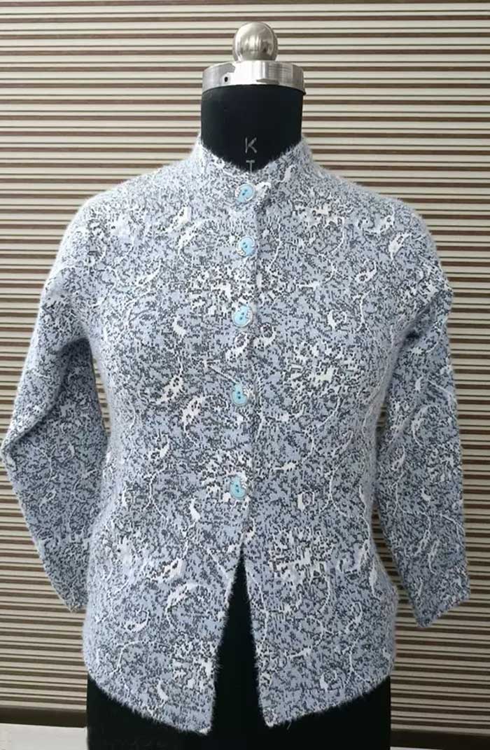 Woolen Sweater मात्र 200 से 300 रुपये में खरीदें ये डिजाइनर स्वेटर और