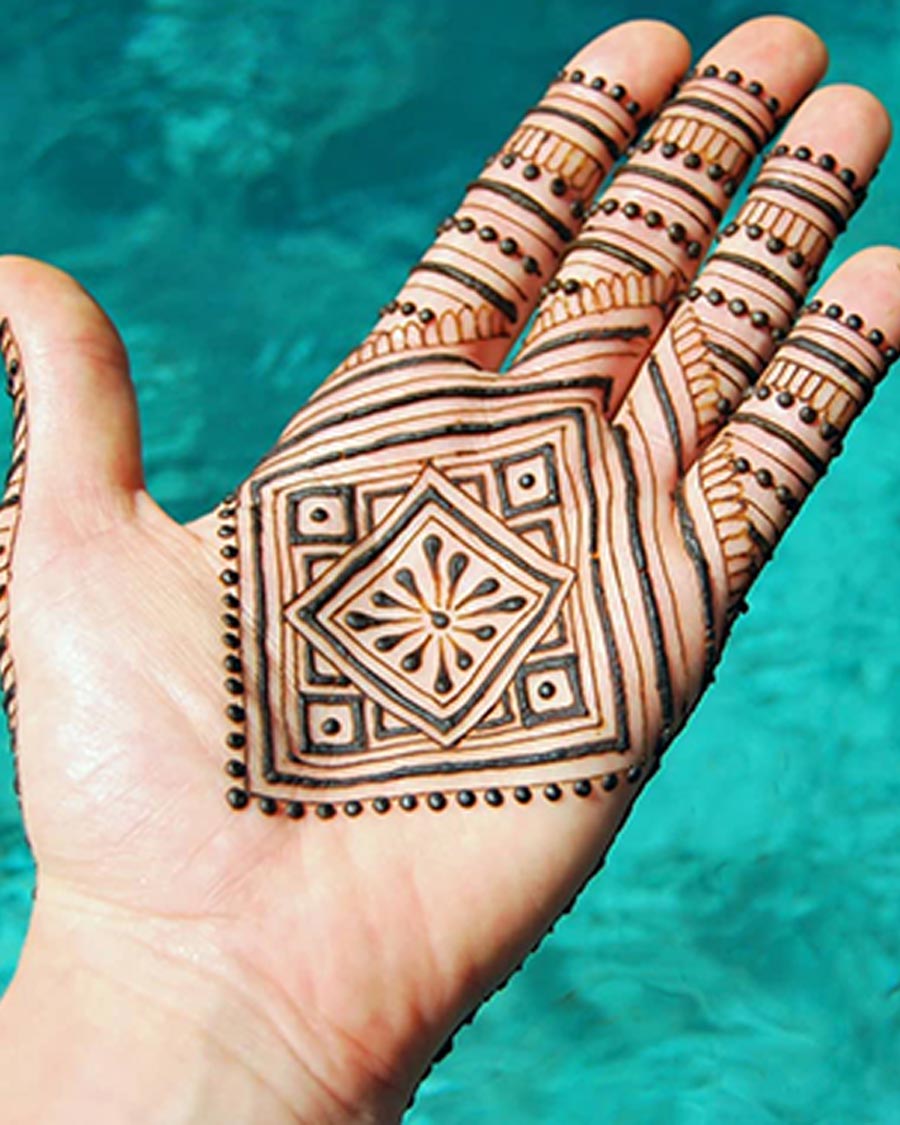 moroccan style mehndi art