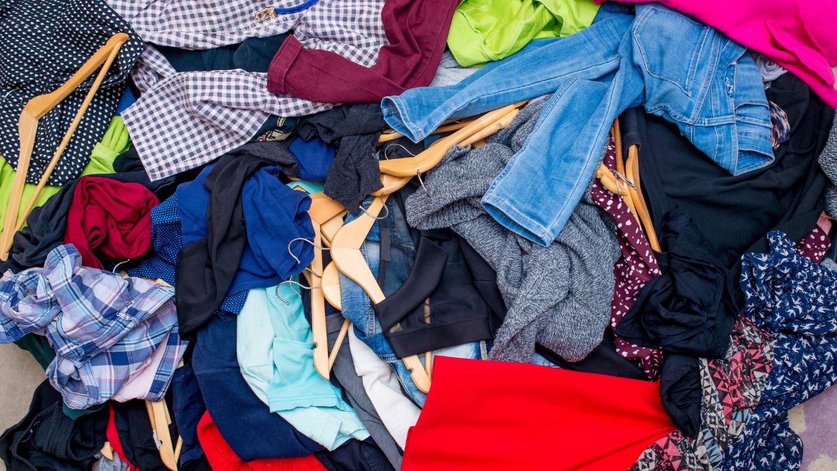 Astro Tips How To Donate Old Clothes, Expert Explains HerZindagi