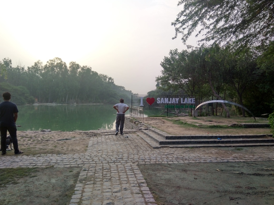 picnic Sanjay Lake