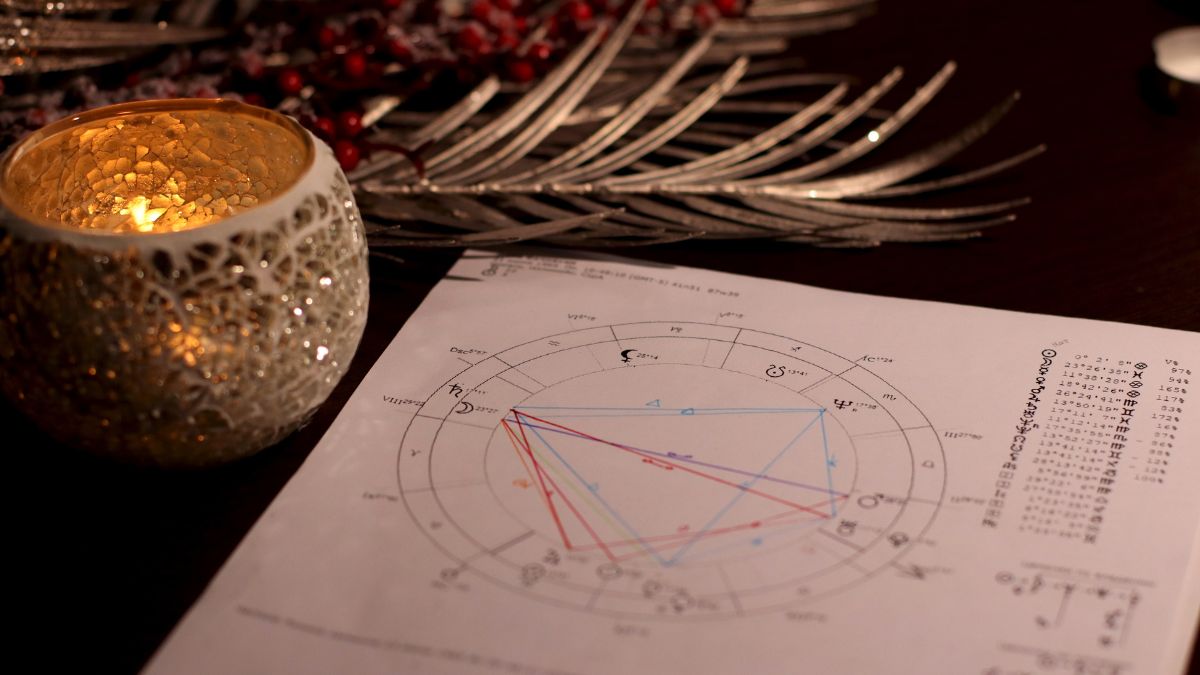Expert Shares Signs Of Vastu Dosh In Home, Know How It Can Affect Your Life