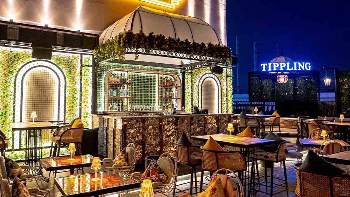 4 Restaurants In Delhi NCR That Offer Soulful Sufi Nights