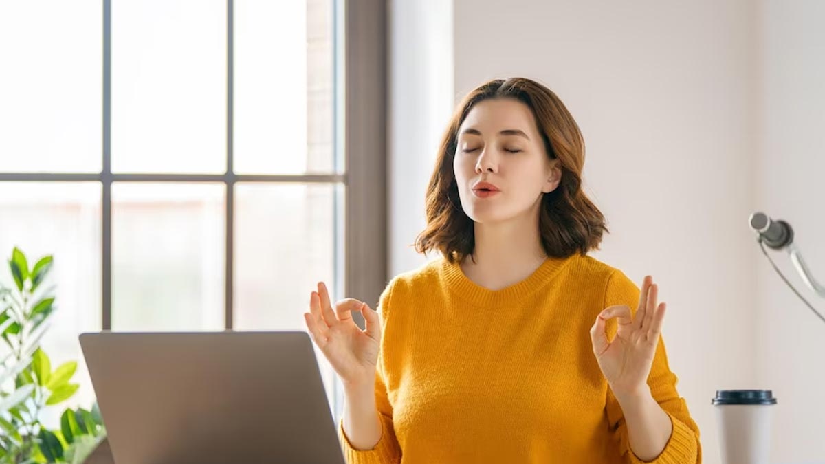 हर वक्त स्ट्रेस में रहते हैं आप? इन टिप्स से मिलेगी राहत | quick ways to reduce  stress | HerZindagi