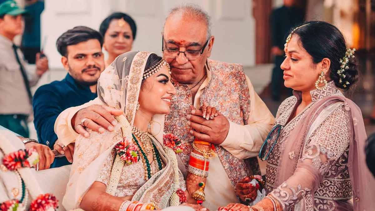 why only girls leave home after marriage in hindi