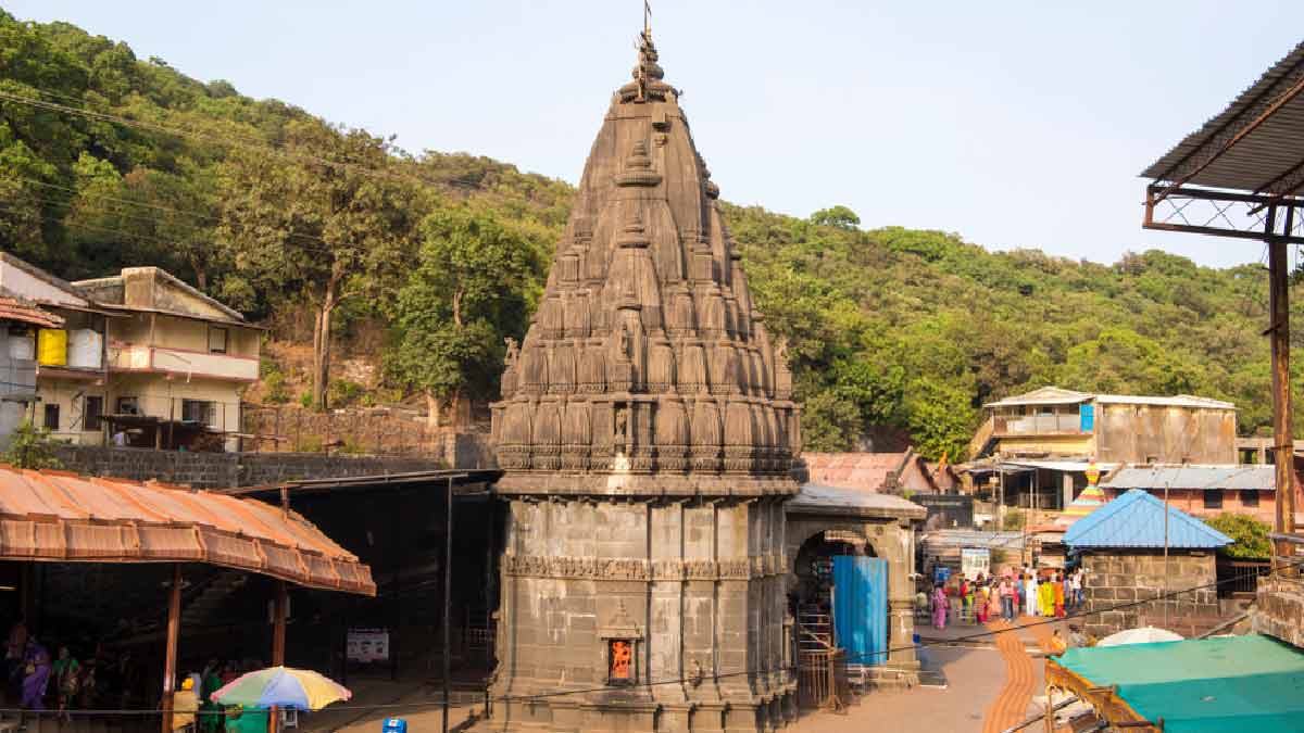 Sawan 2024: 5 Popular Shiva Temples In Maharashtra | HerZindagi