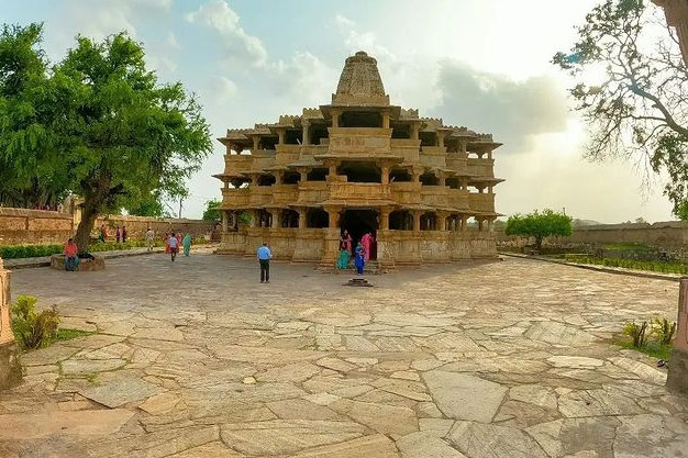 Dev Or Deo Somnath Temple Architecture
