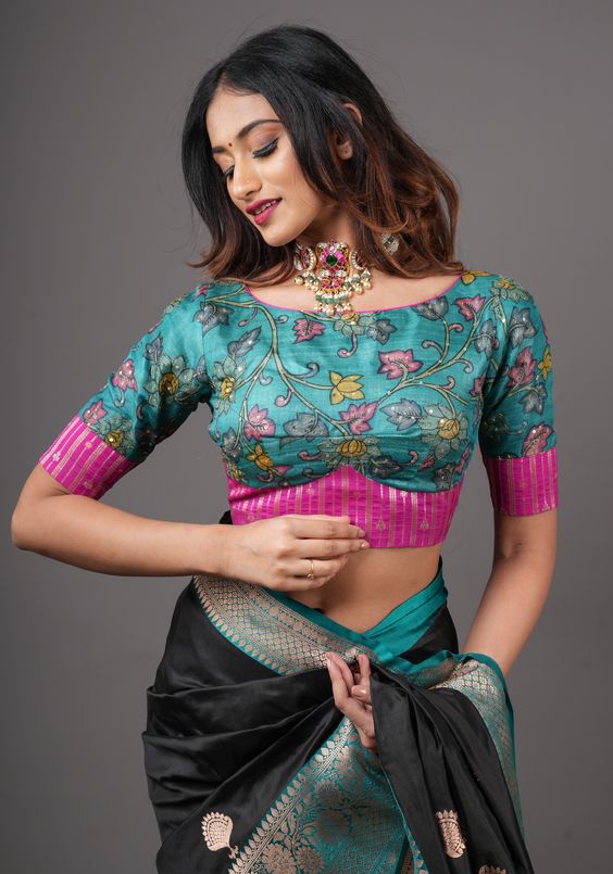 Floral Printed Blouse With Plain Saree
