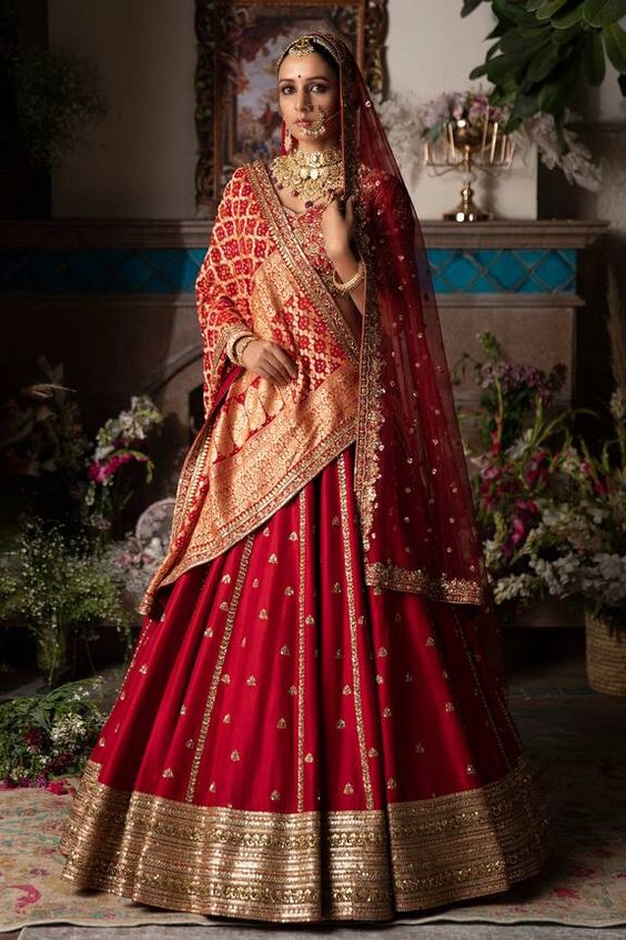 Gharchola Dupatta Design For Brides