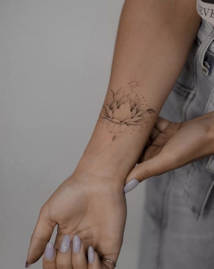 Lotus Flower Bracelet Tattoo Designs