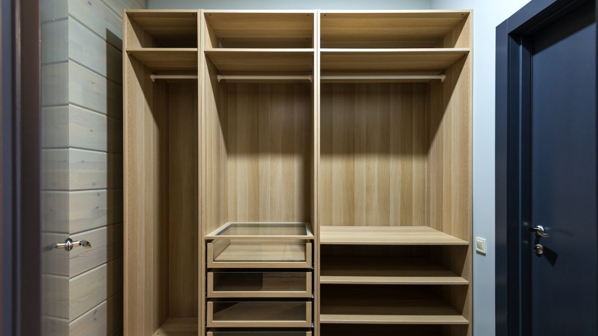 Right Direction For Kids’ Almirah As Per Vastu