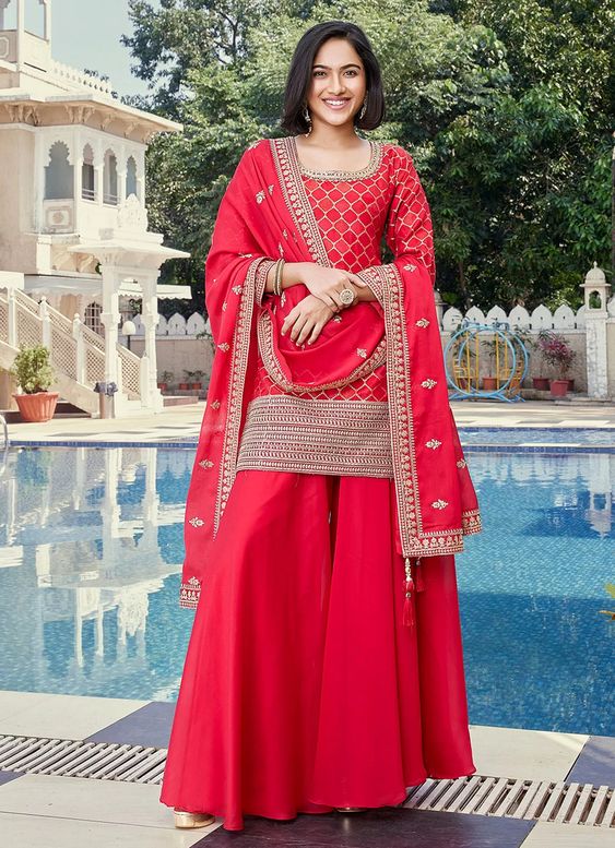 5 Beautiful Red Salwar Kameez Designs For Sawan 2024 