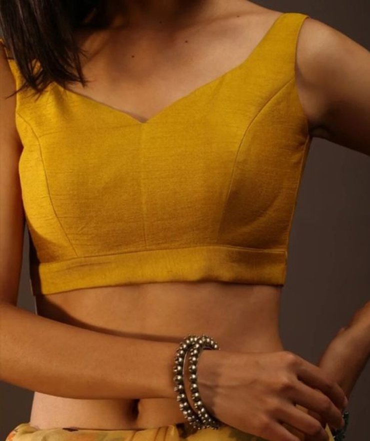 Sweetheart Neck Cotton Blouse Design