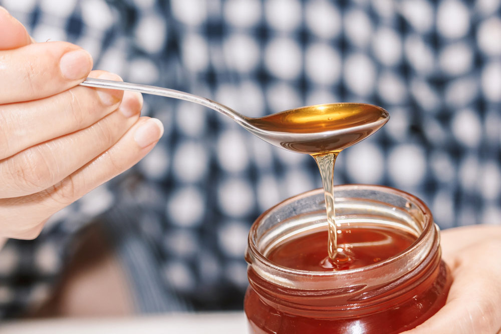 benefits of eating one spoon of honey daily