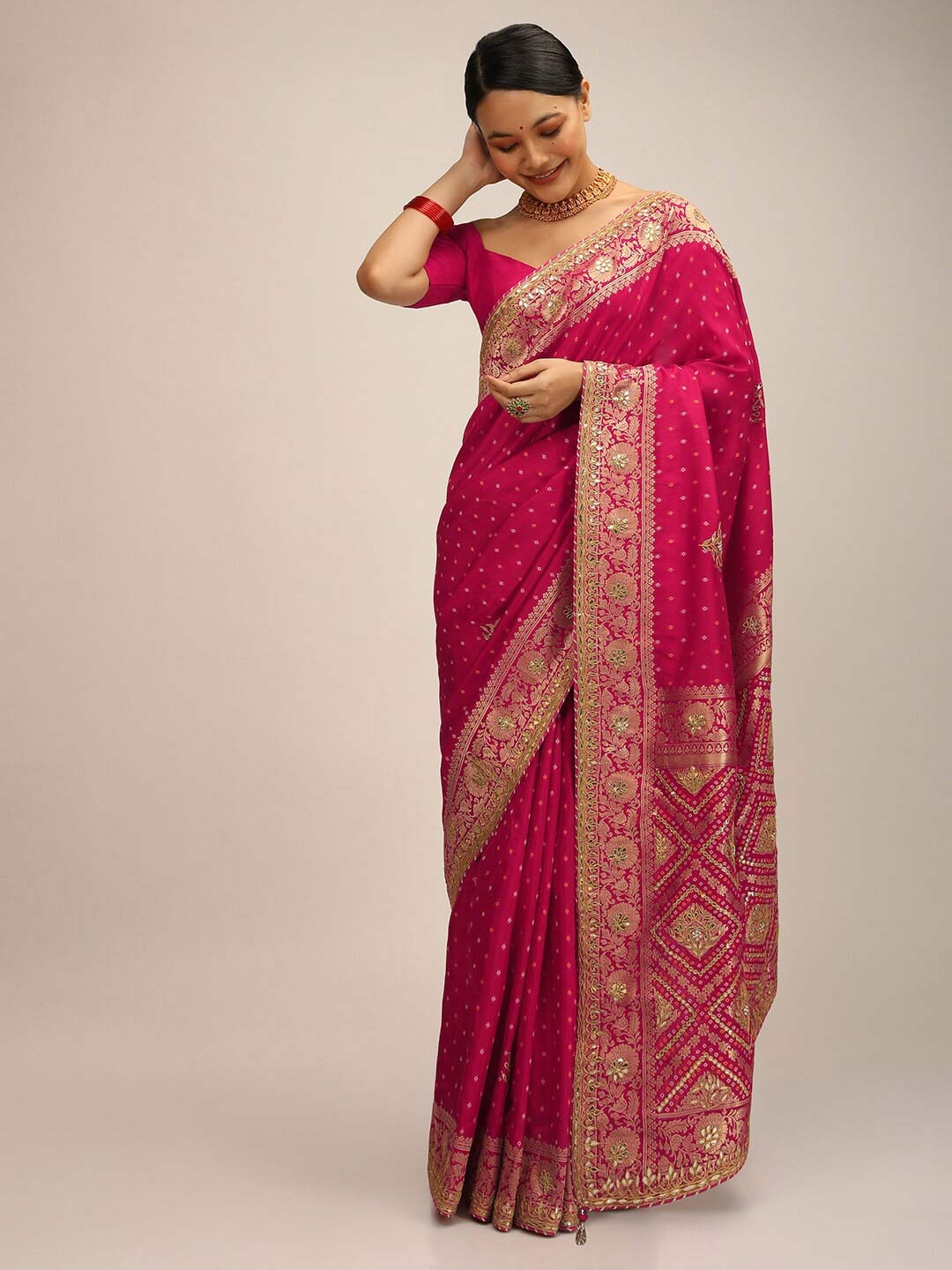 broad border saree ()