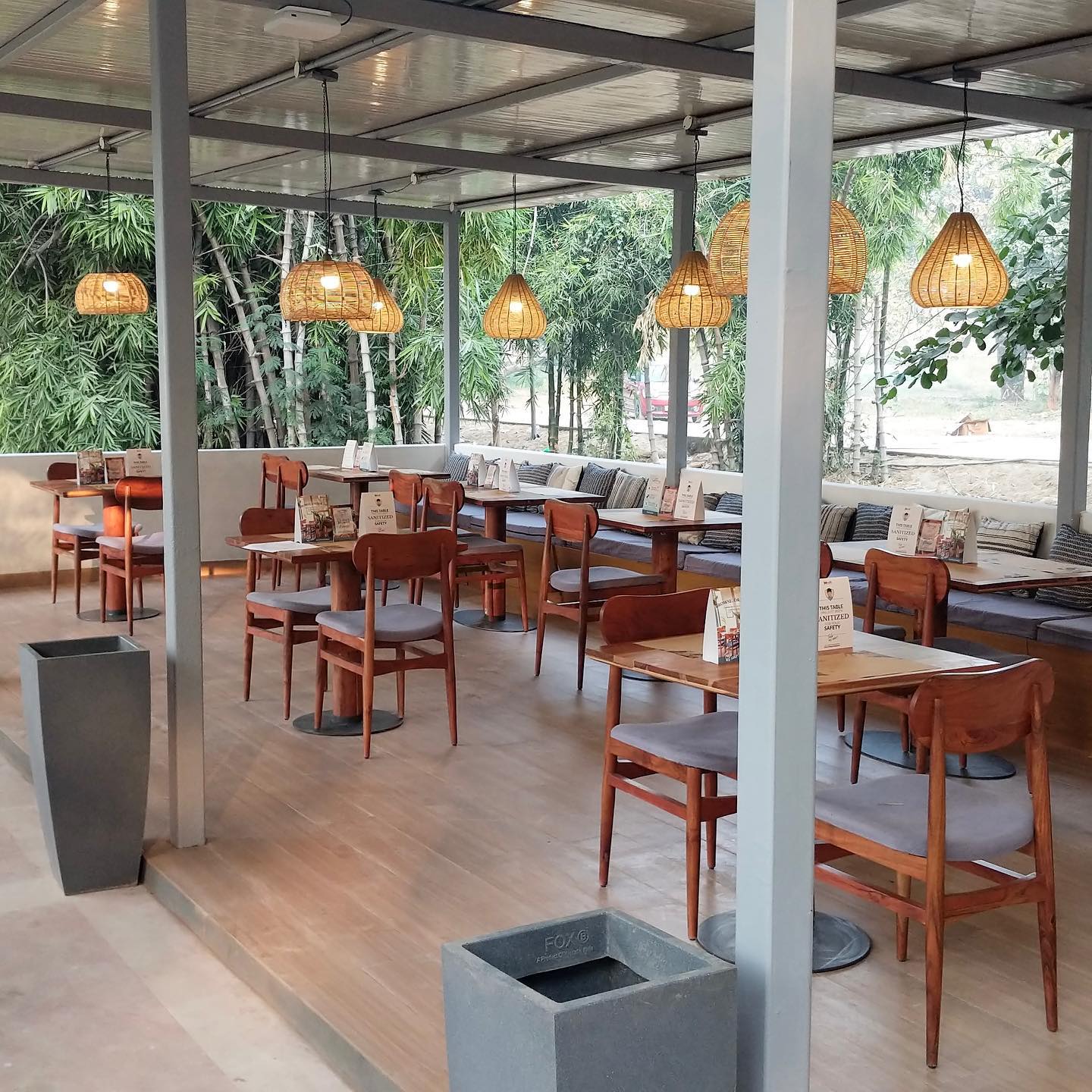 delhi restaurant with view Fabcafe By Lake