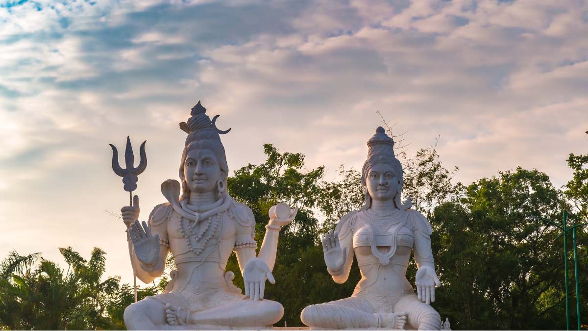 Goddess Parvati Mantras You Should Chant For Marital Bliss