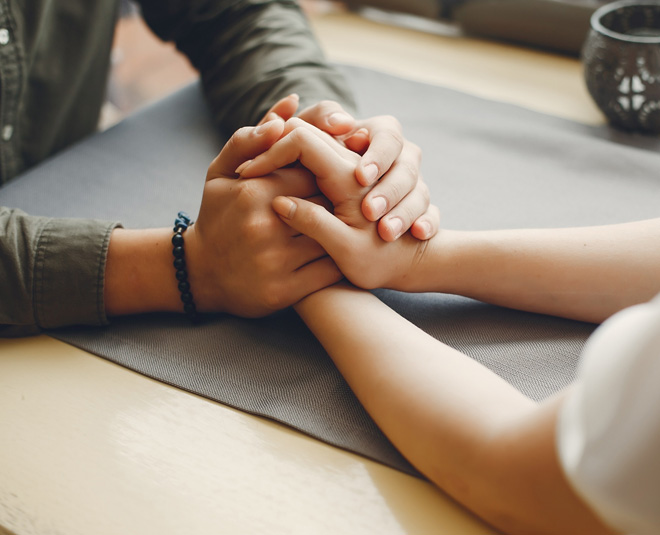 relationship Main ()