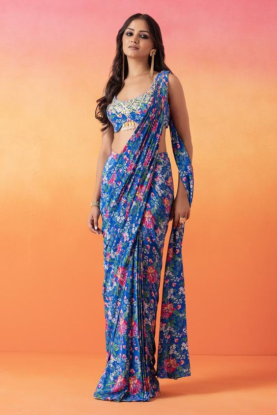 5 Beautiful Floral Print Sarees To Flaunt During Monsoon 