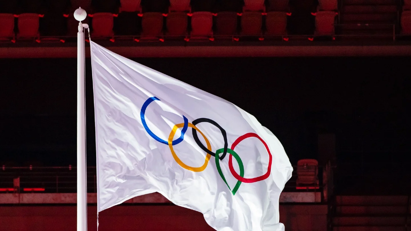 symbol of olympic five colours and  rings