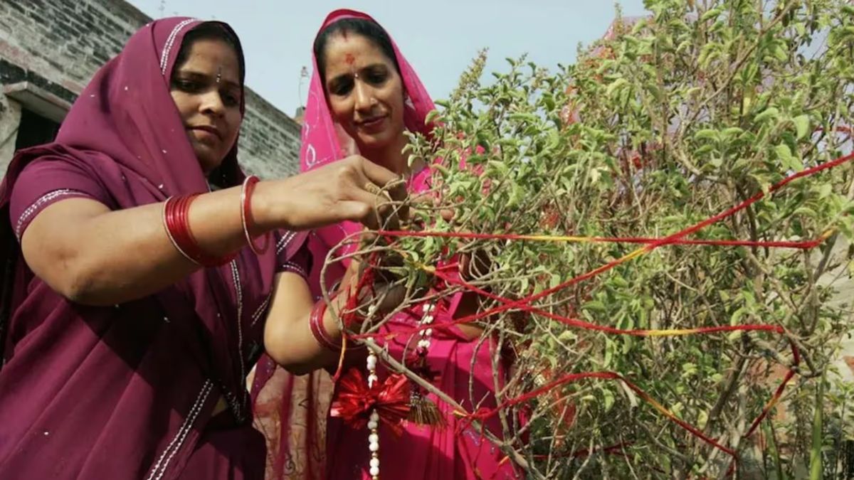tulsi ko kalava bandhne ka mahatva