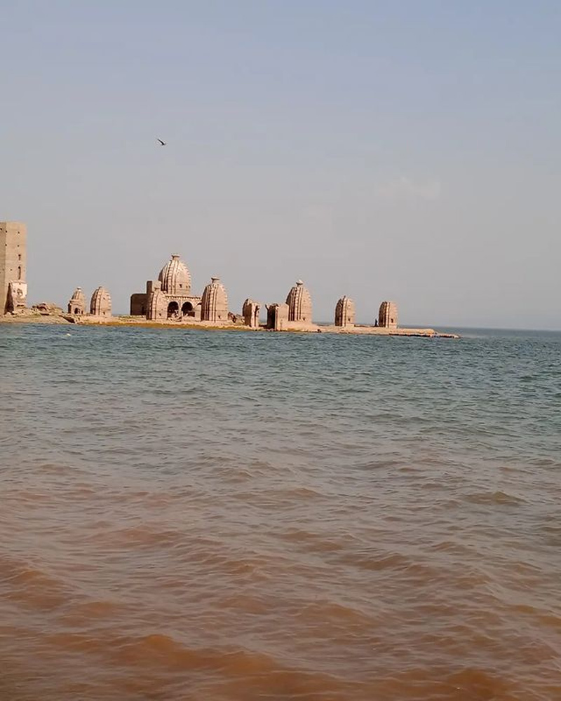 Bathu ki ladi temple history