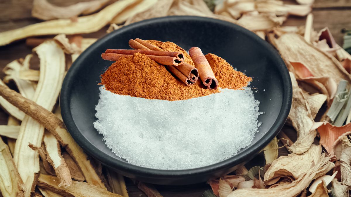 Burn cinnamon with camphor