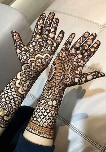 Eid ul Adha Mehndi Design  hand