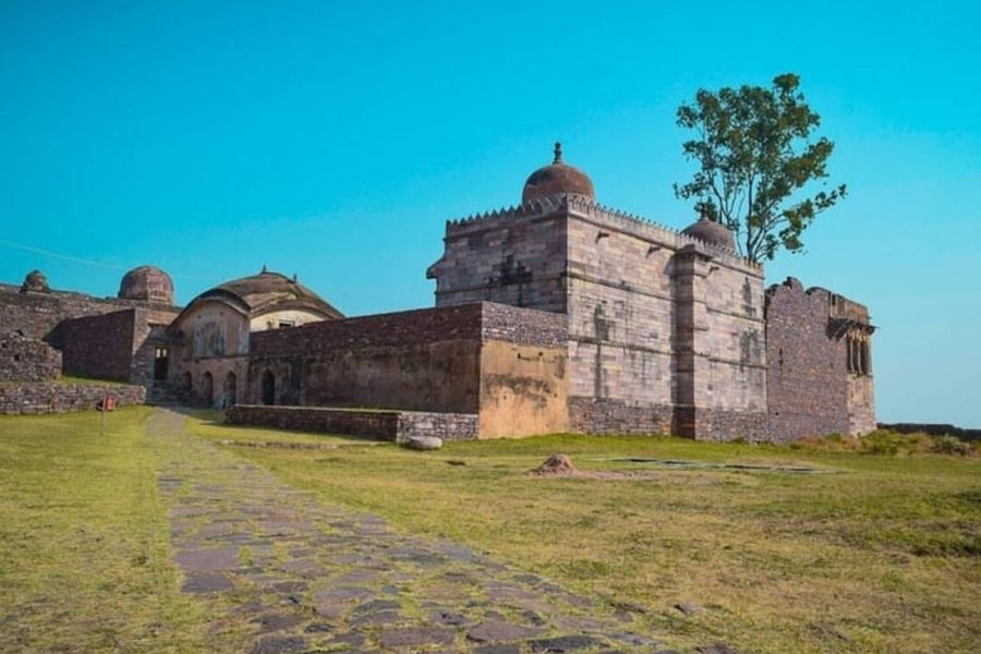 Kishanganj Fort