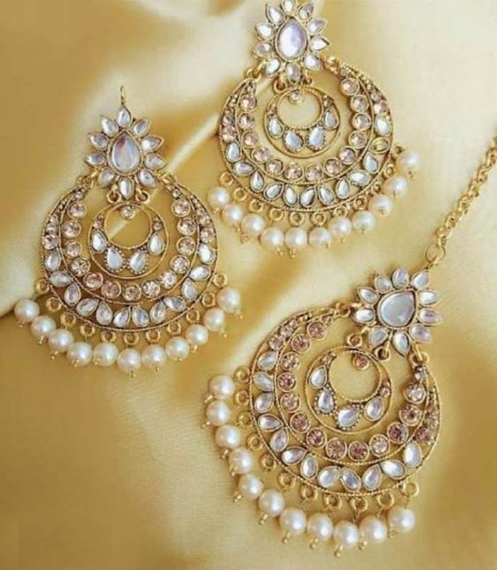 4 Beautiful Chand Bali Earrings Designs For Eid Celebrations | HerZindagi