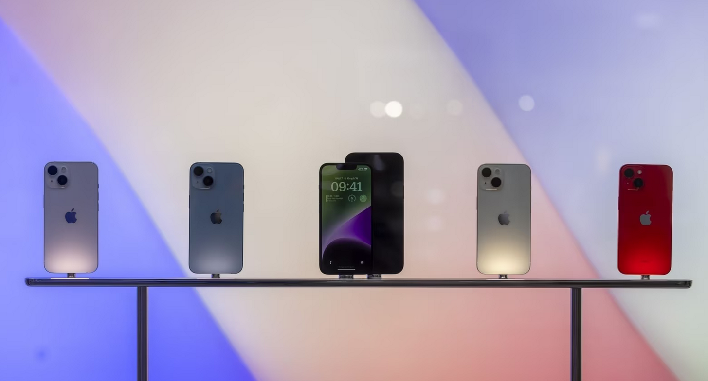 Sale On iPhone's: Apple iPhone 14 On Big Discounts, Check Prices And ...