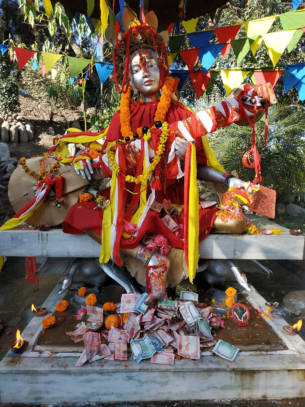 asht bhuja saraswati mandir in bodh gaya