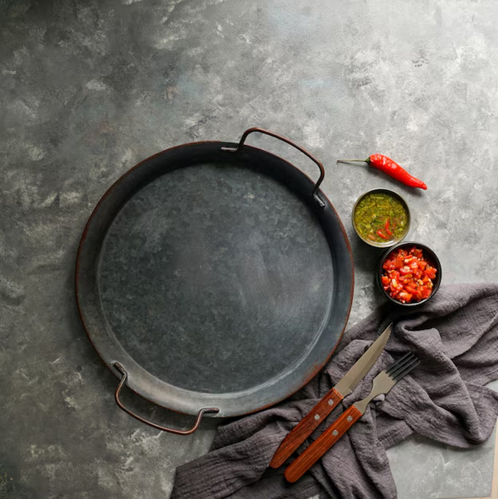 cast iron cookware