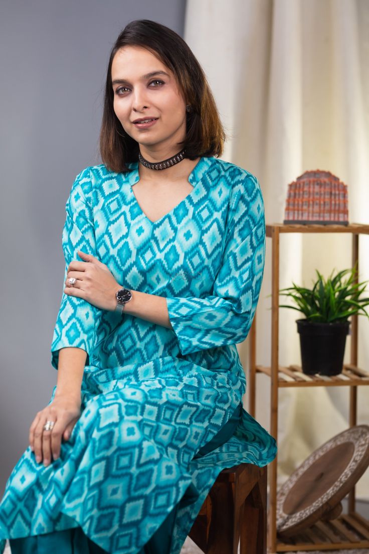 collar printed V neck cotton kurti design