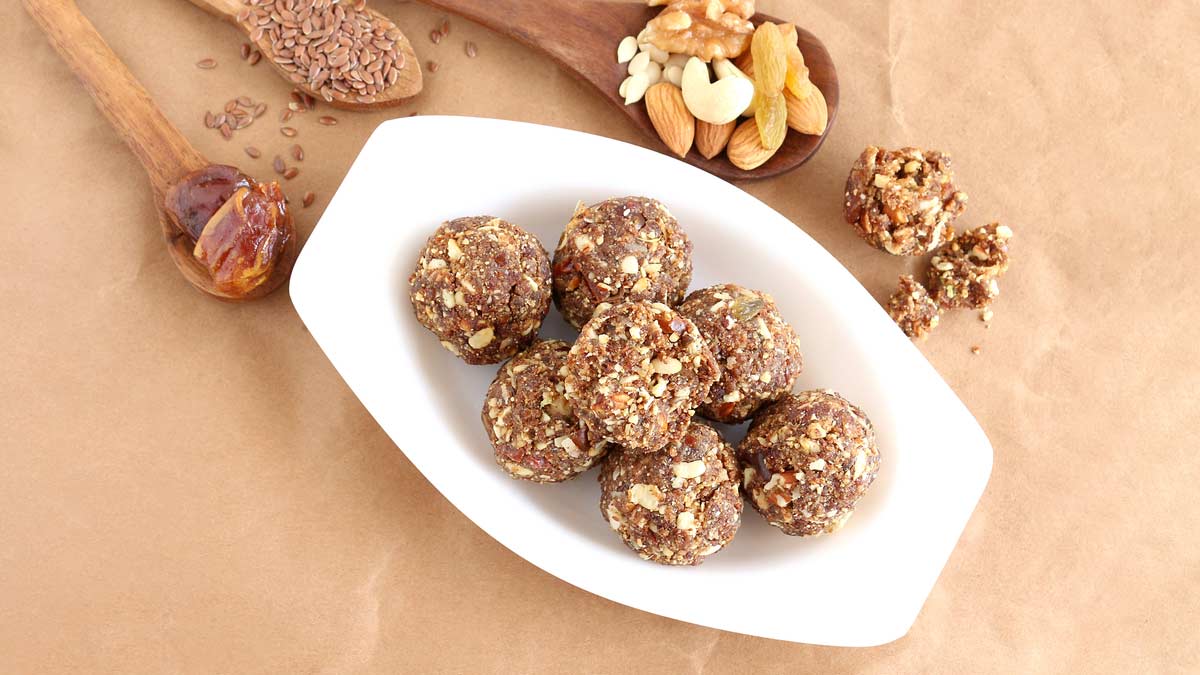 Dry Fruit Laddu | Dry Fruit Laddu Recipe With Dates | HerZindagi