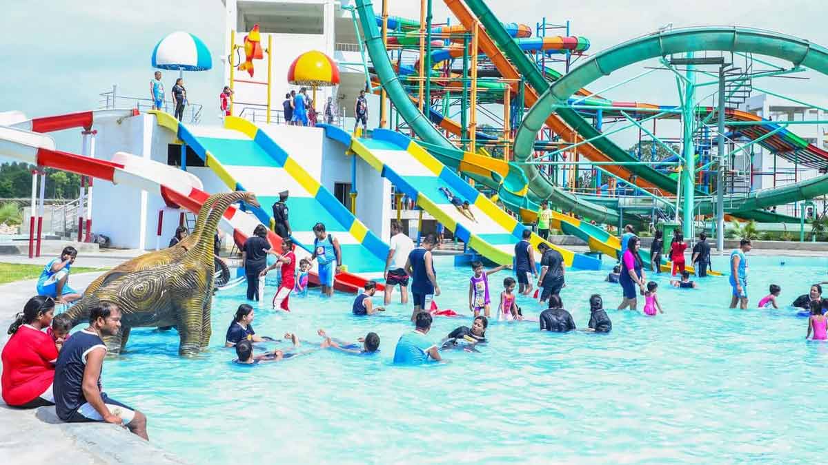 famous water parks in meerut