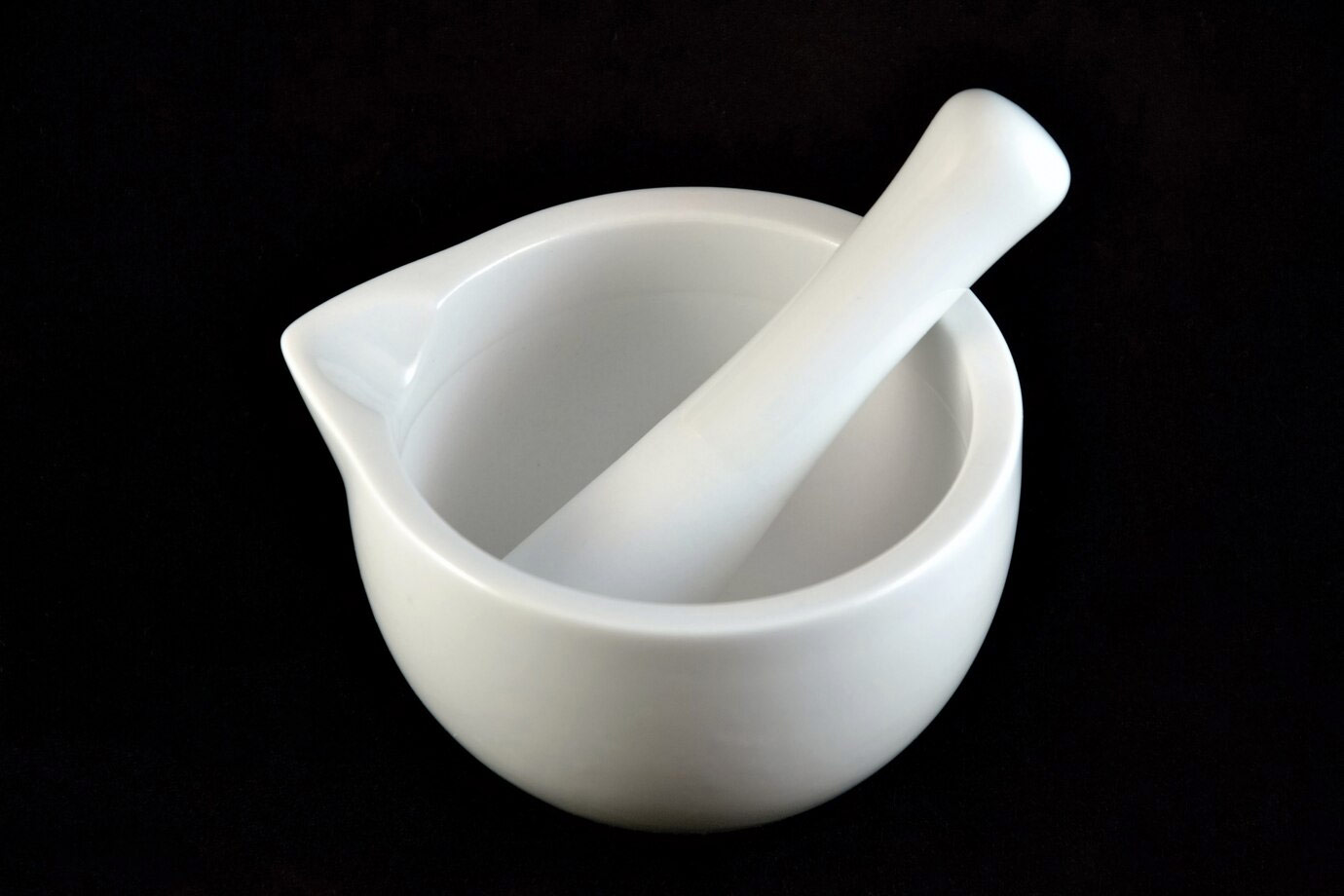how to clean mortar and pestle,