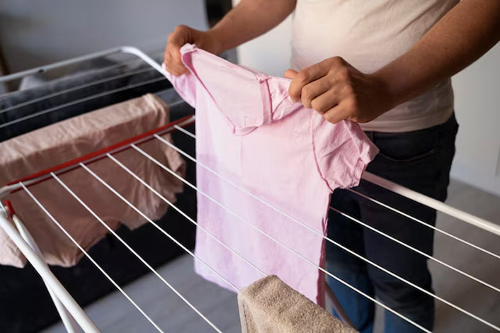 laundry hacks to dry clothes