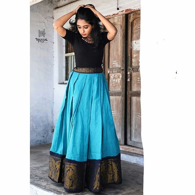 How To Convert Old Saree Into Long Skirt HerZindagi