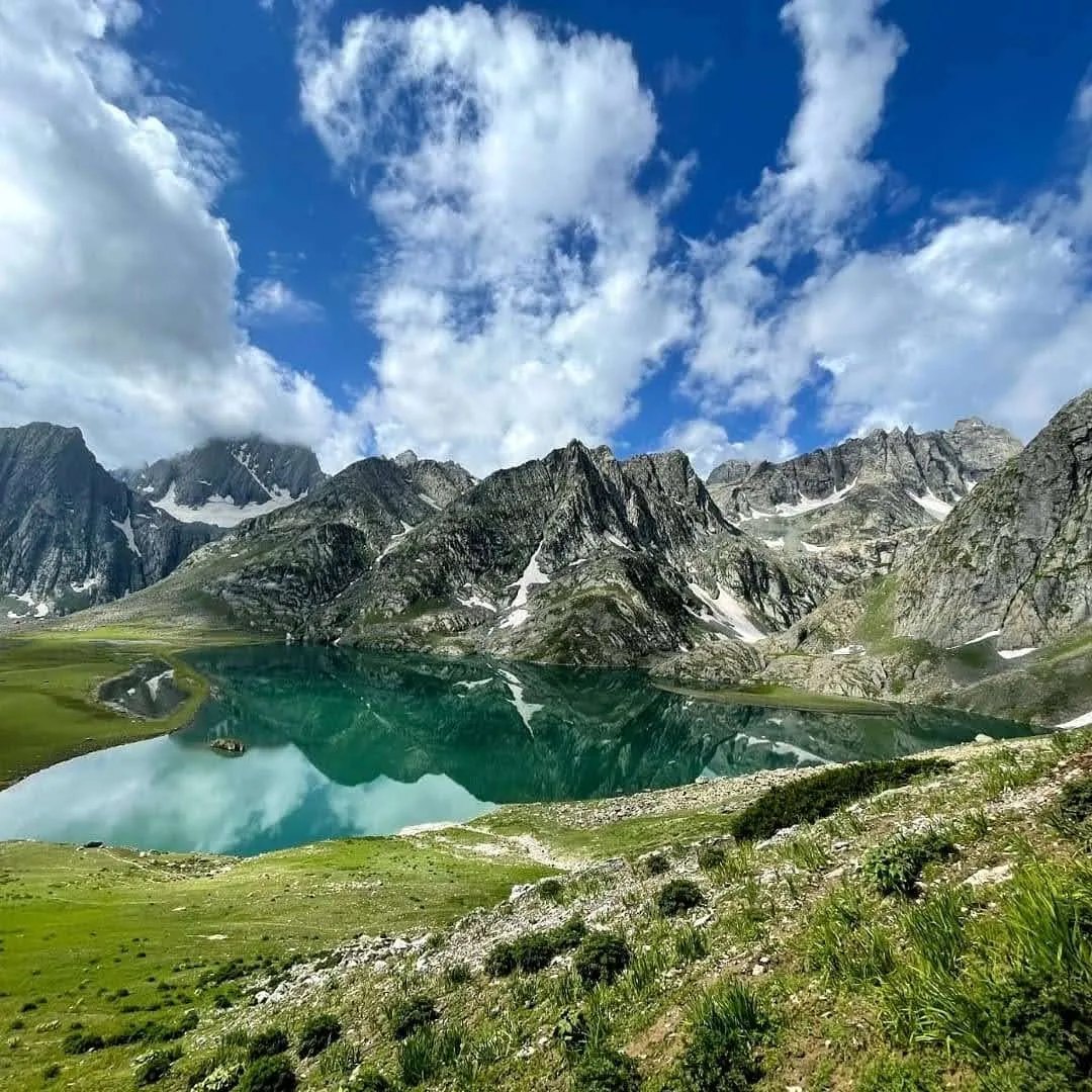monsoon treks in north india Kashmir Great Lakes